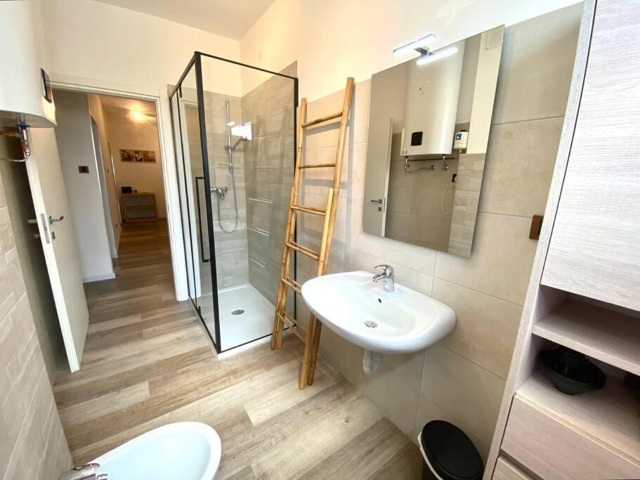 טרנטו 10Min From Center, 3 Bedroom Apartment With Balcony מראה חיצוני תמונה
